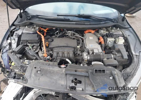 2018 Honda Clarity Plug-In Hybrid Touring из США, поврежденный, VIN JHMZC5F36JC017509